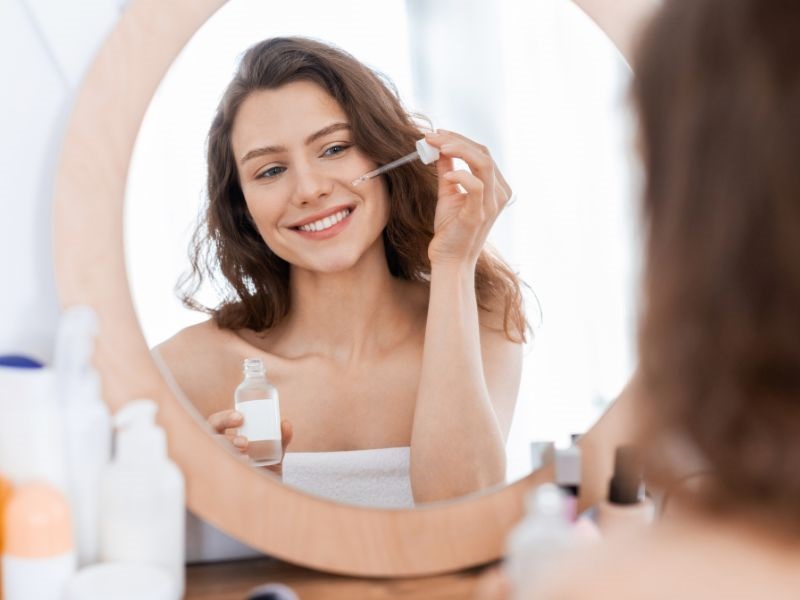 Dấu hiệu và nguyên nhân khiến hàng rào bảo vệ da bị suy yếu