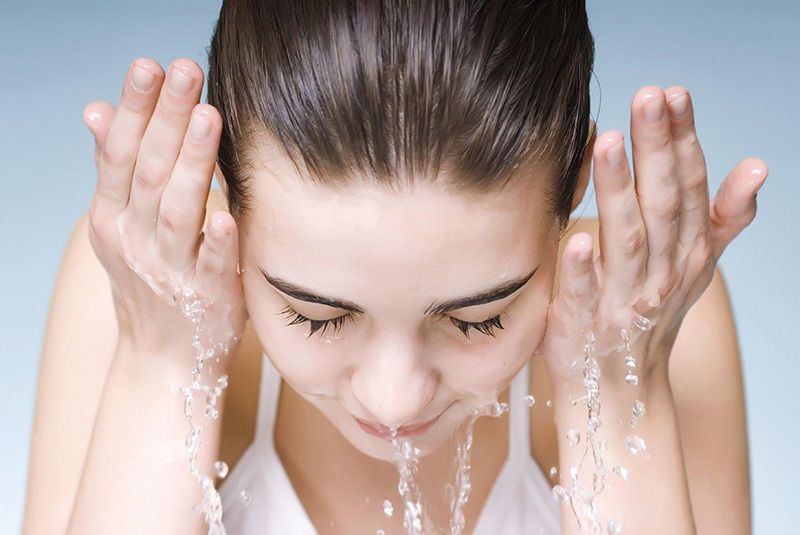 Tại sao cần thực hiện cách chăm sóc da mặt đúng quy trình?