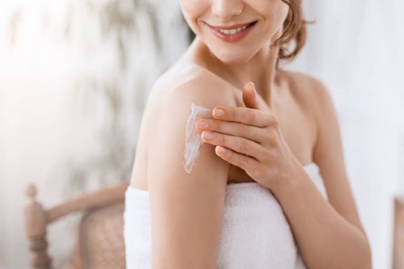 Các Cách Dưỡng Trắng Da Body Tại Nhà An Toàn Từ Tự Nhiên